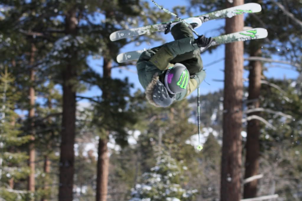 IMAGE: http://i772.photobucket.com/albums/yy10/motohawk/IMG_7066.jpg