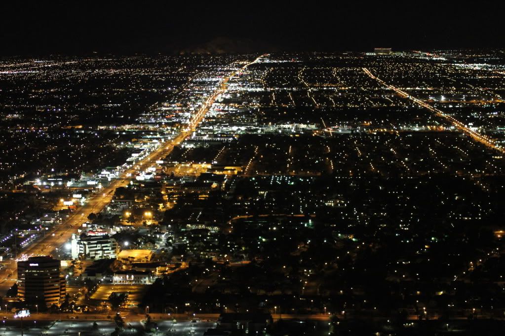 IMAGE: http://i772.photobucket.com/albums/yy10/motohawk/VEGAS2-16-107D044.jpg