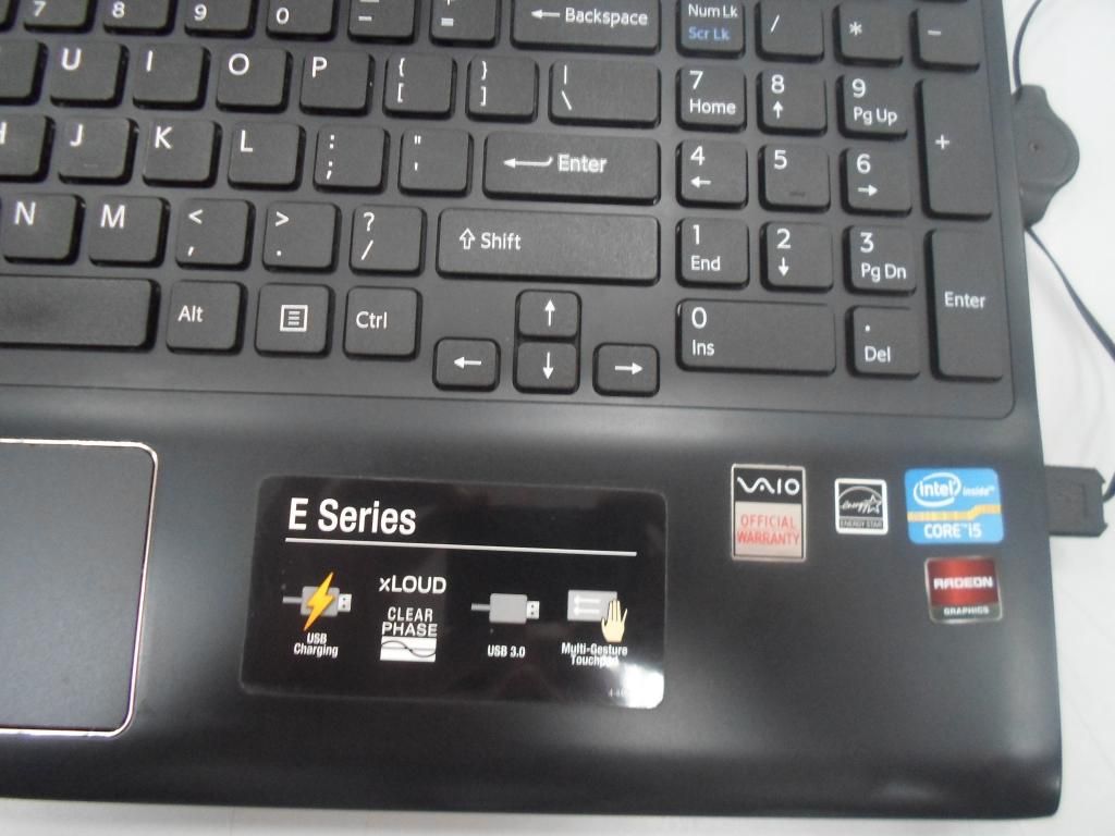 Cá nhân bán nhanh Sony Vaio 15136 Core i5,4Gb Ram, Card rời 1Gb giá Cực hấp dẫn - 4