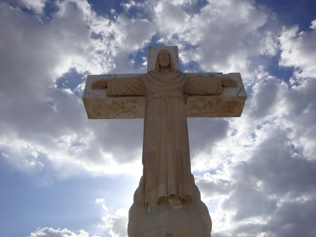 Cross at the top of Christo Rey