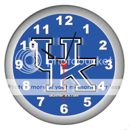 UNIVERSITY OF KENTUCKY WILDCATS WHITE WALL CLOCK NEW  