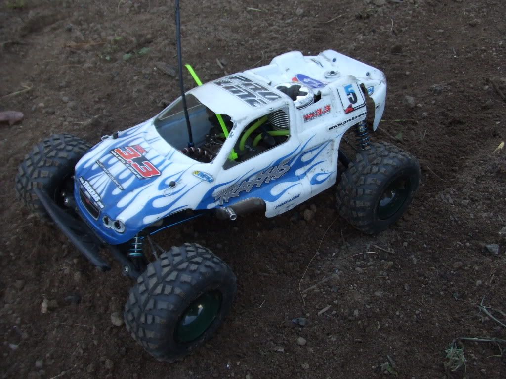 traxxas rustler 3.3 nitro